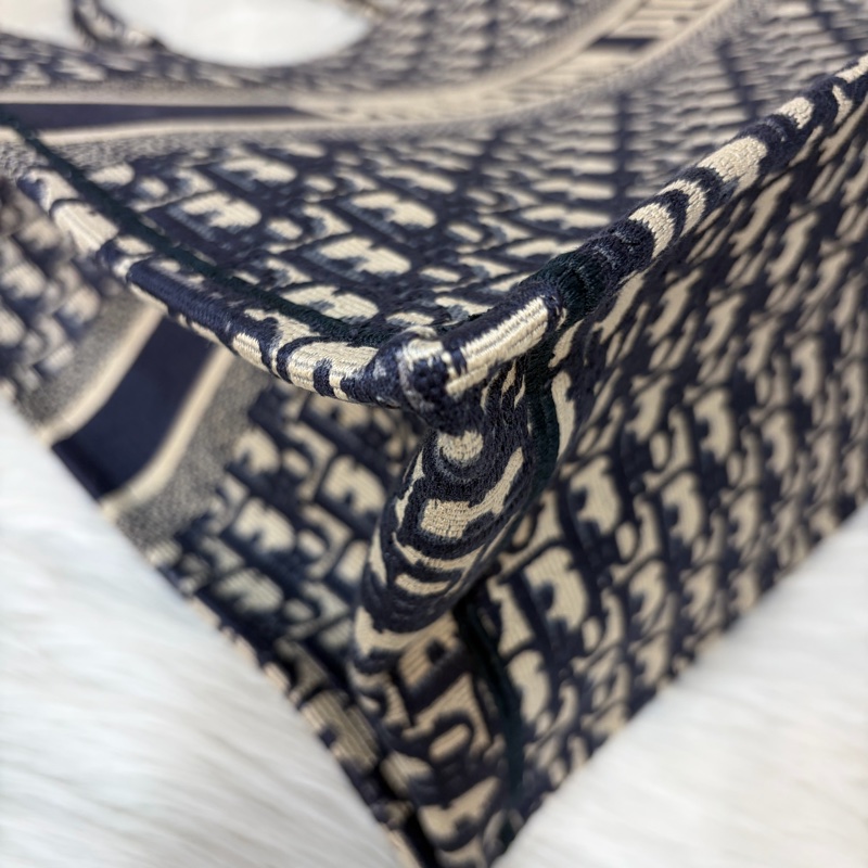 DIOR M1286 米棕色和藍色 Dior Oblique 刺繡 Book Tote 大型托特包-5