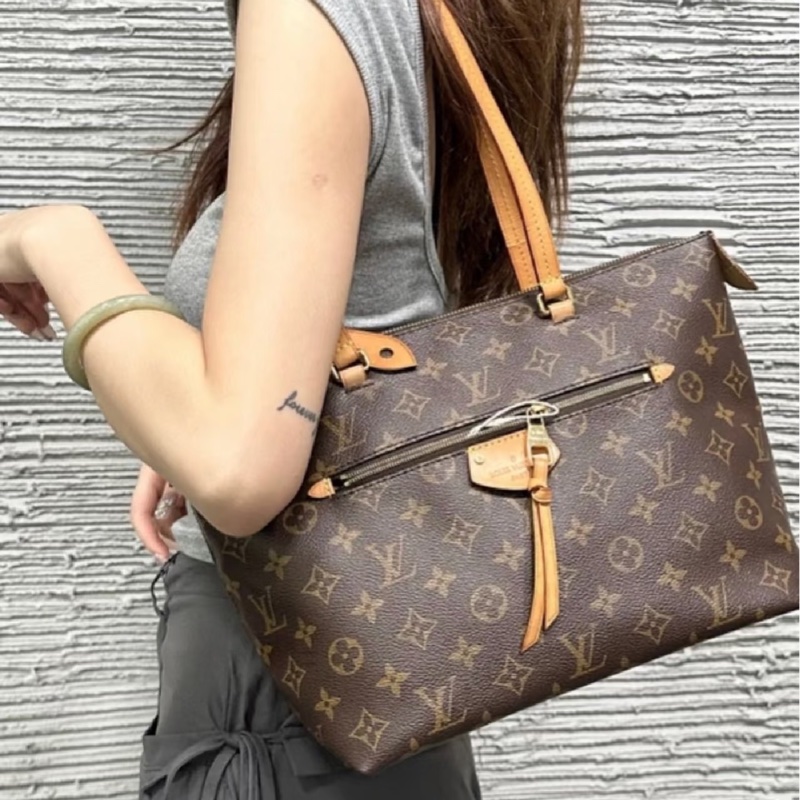 莉亞精品♡LV M42268 Lena 老花托特包 二手-1