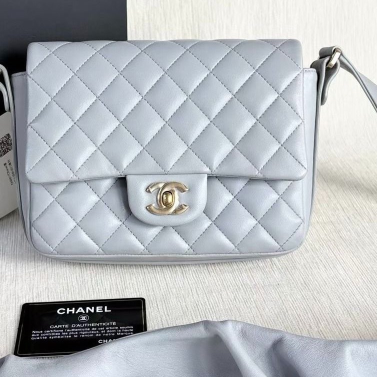 Chanel 荷葉邊包 灰色金扣 灰金 羊皮20*15*6 9新 配件塵袋保卡-4
