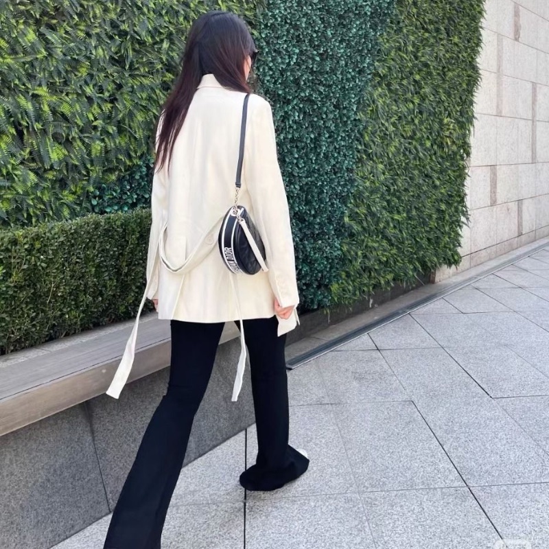 Dior vibe系列斜背包 羊皮 黑色藤格紋 17*15*6 9新 配件肩帶 塵袋-1