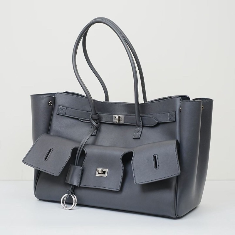 Balenciaga Bel Air 小牛皮手提包灰色 37*14*25 95新 配件塵袋-3