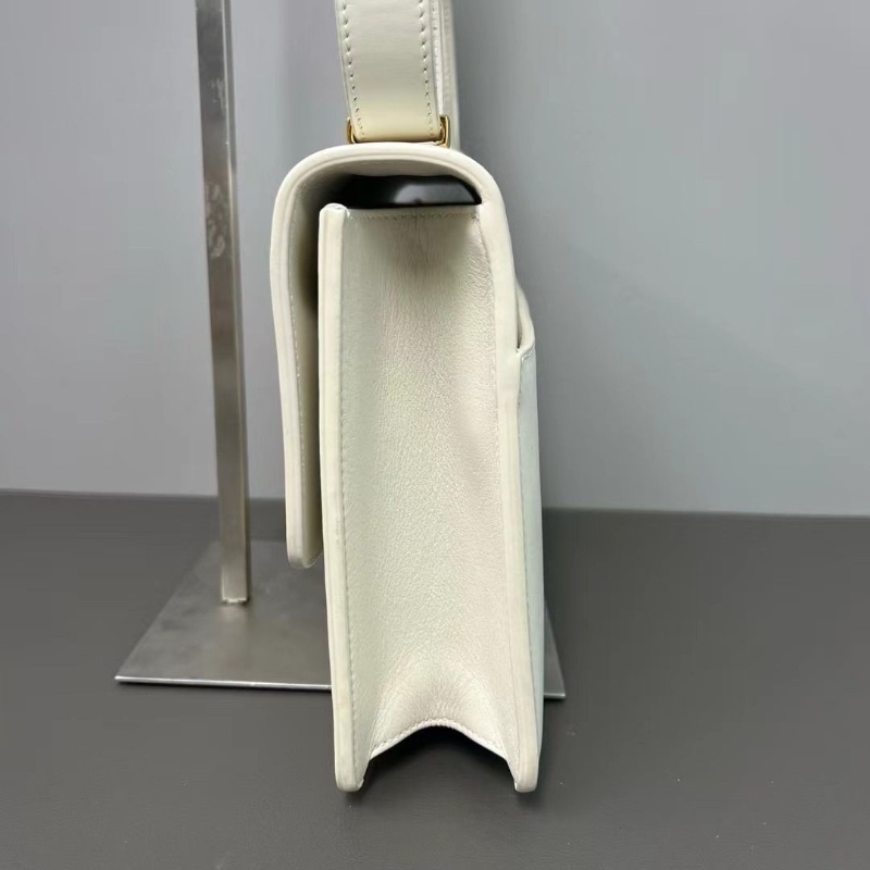 Dior 蒙田中號 白金 box牛皮斜背包 24*16*6cm 9新 配件塵袋-4