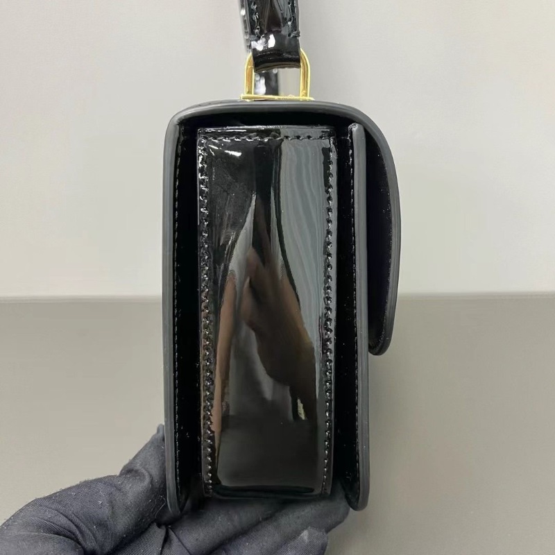 Celine Teen Garence 黑色漆皮肩背包18.5*13*6cm 95新. 配件塵袋-3
