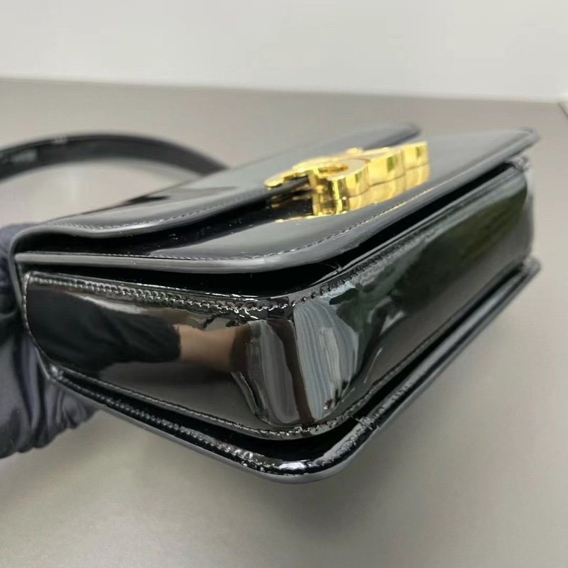 Celine Teen Garence 黑色漆皮肩背包18.5*13*6cm 95新. 配件塵袋-7