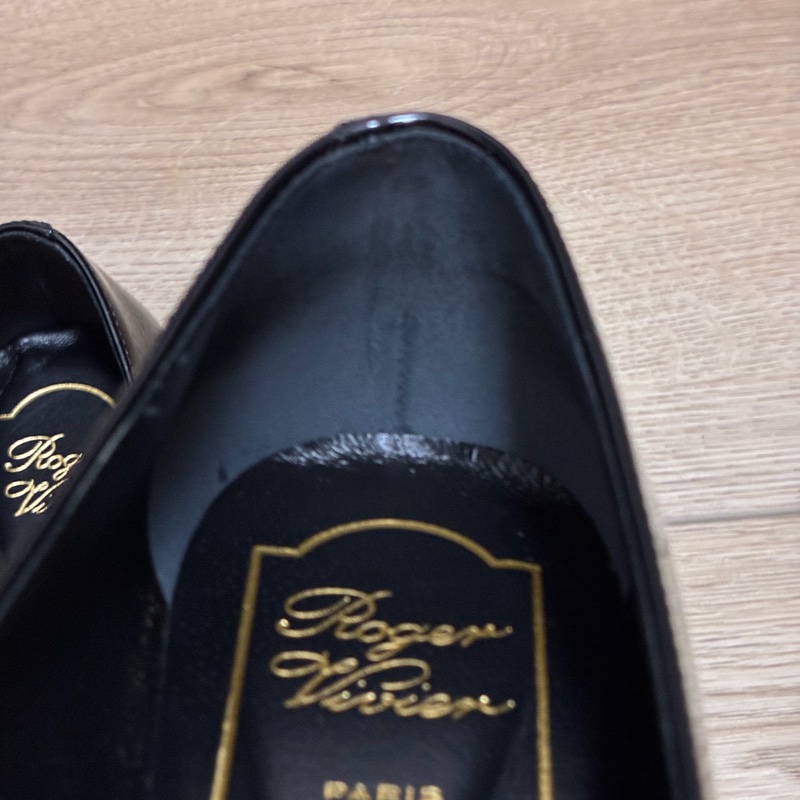 Roger Vivier 漆皮芭蕾舞鞋 平底鞋-6