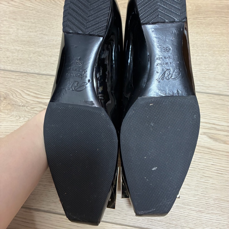 Roger Vivier 漆皮芭蕾舞鞋 平底鞋-7