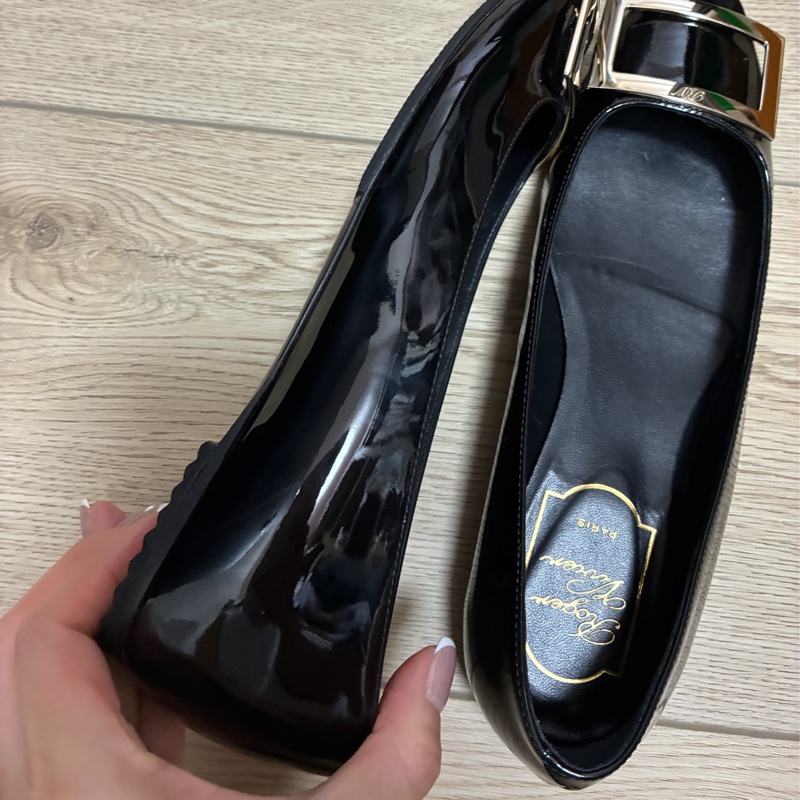 Roger Vivier 漆皮芭蕾舞鞋 平底鞋-13