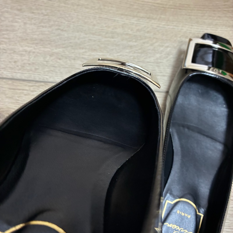 Roger Vivier 漆皮芭蕾舞鞋 平底鞋-16