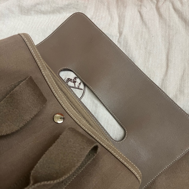 Hermes Valparaiso Hand Tote Bag PM 帆布牛皮托特 大象灰-4