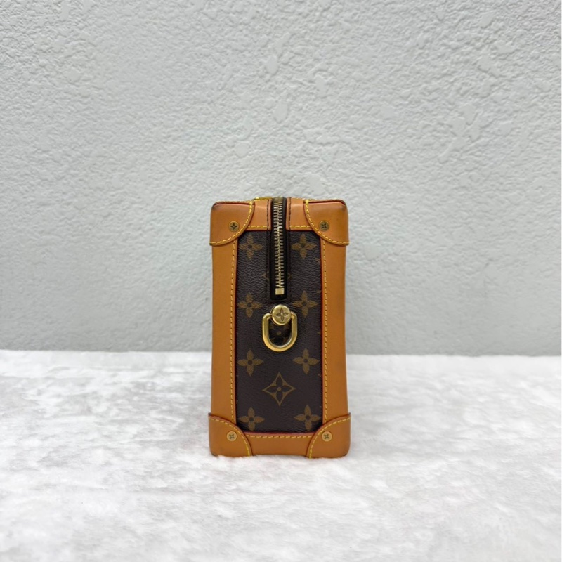 Louis Vuitton 路易威登 SOFT TRUNK 盒子包 男女同款 中號 尺寸:24×18cm -2