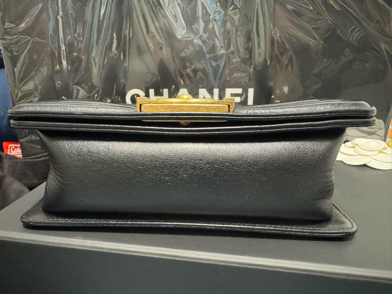 【9成新】CHANEL BOY 20 小型口蓋包-4