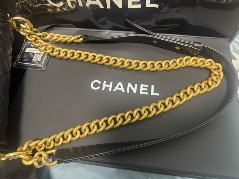 【9成新】CHANEL BOY 20 小型口蓋包-13