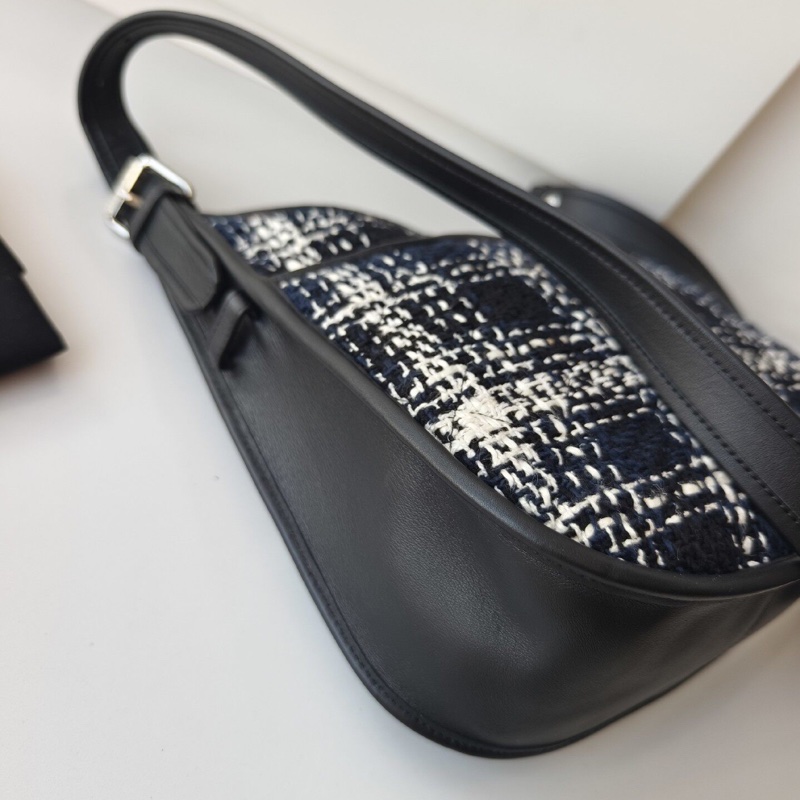【屬於香奈兒的evelyne🤣毛呢款超罕見🥹】Chanel 香奈兒毛呢 2way Hobo 斜背包-3