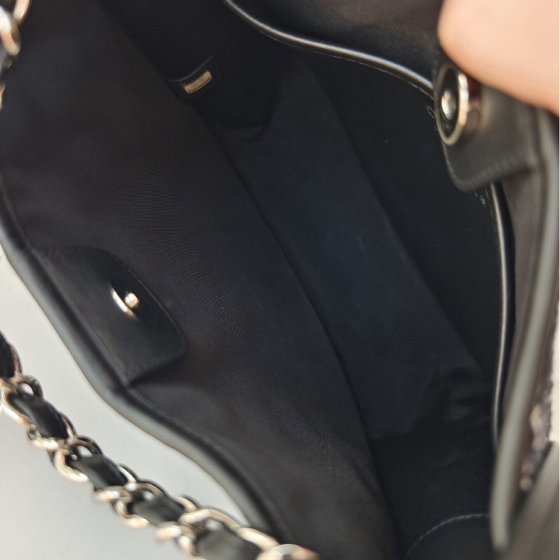 【屬於香奈兒的evelyne🤣毛呢款超罕見🥹】Chanel 香奈兒毛呢 2way Hobo 斜背包-7