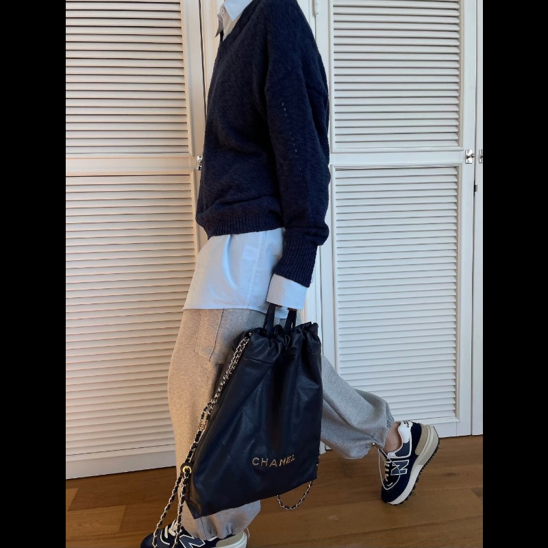 Chanel 香奈兒 22 bag 經典荔枝紋牛皮束口後背包 / 雙肩包-1