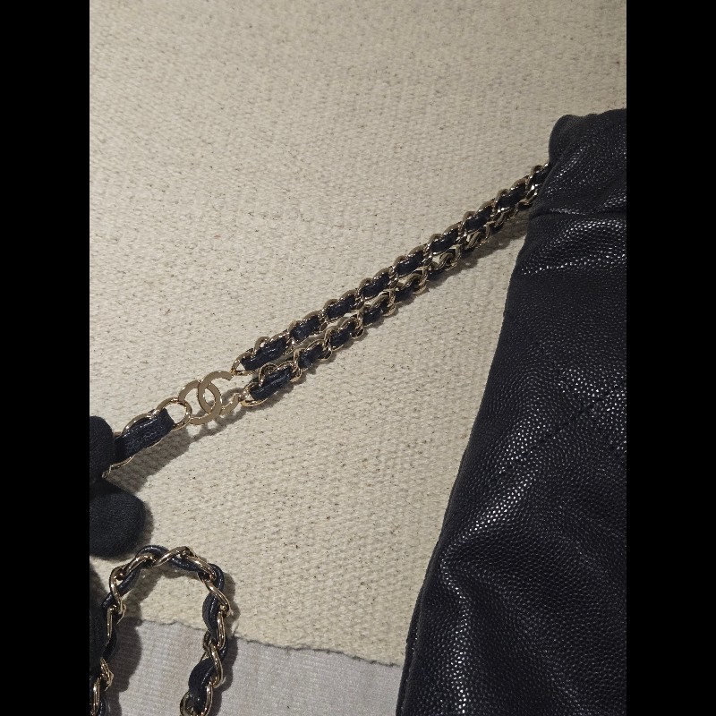 Chanel 香奈兒 22 bag 經典荔枝紋牛皮束口後背包 / 雙肩包-15