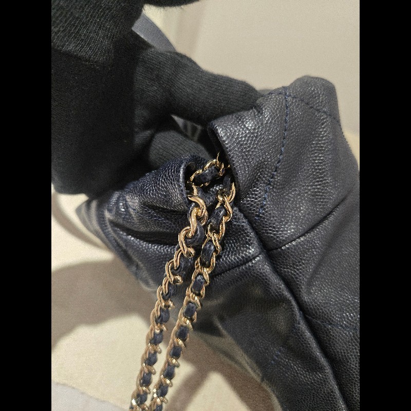 Chanel 香奈兒 22 bag 經典荔枝紋牛皮束口後背包 / 雙肩包-18