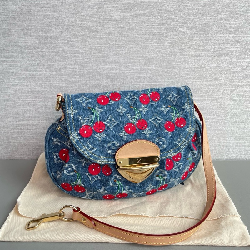 👜LV|村上隆聯名Sunset櫻桃牛仔元寶包|缺條肩帶|芯片款98新-2