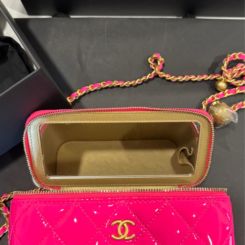 CHANEL 金球長盒子(內附鏡子)-2