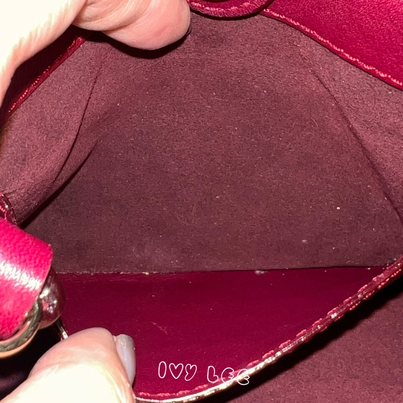 BURBERRY 紅麂皮水桶包 流蘇線條造型 金鍊條 斜背包 肩背包 正品 二手精品-7