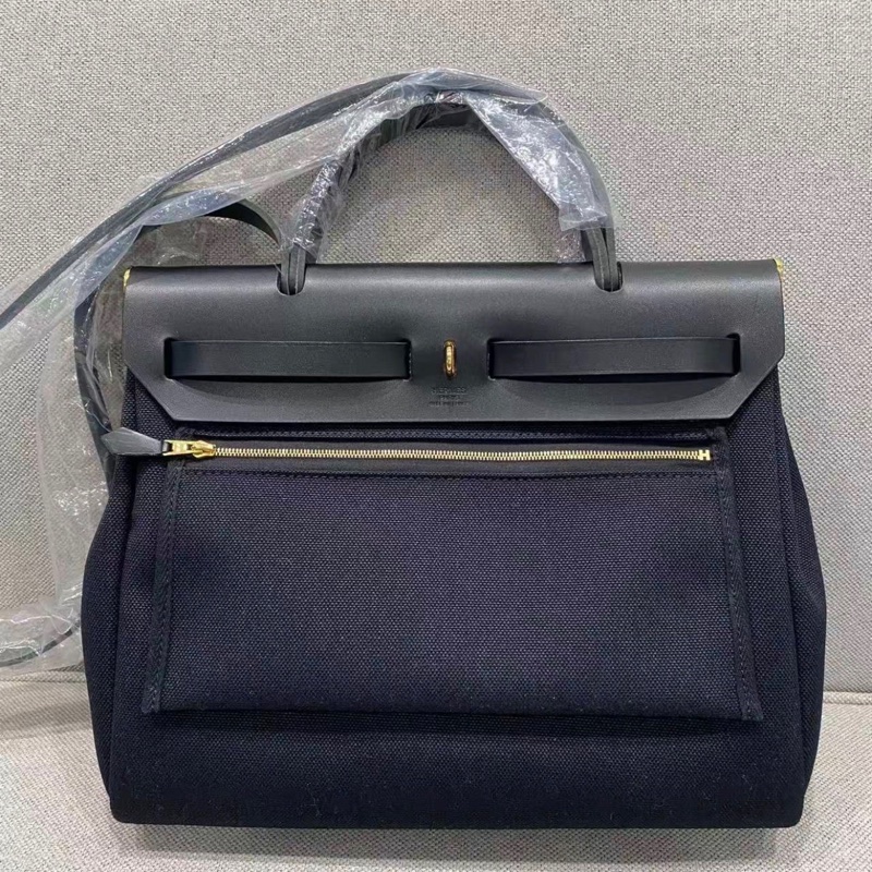 🌈Hermes🧡Herbag 31🧡黑色帆布金扣🌈全新有單🌈Stamp W🌟原膜在🌟herbag31🌟herbag🌟愛馬仕🌟-4