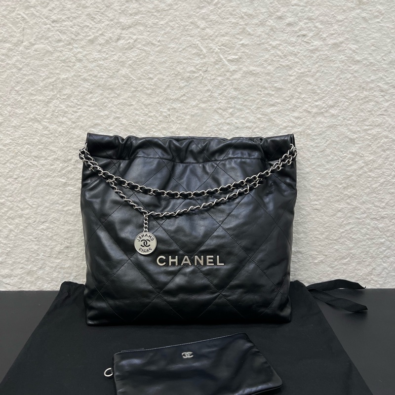 99新Chanel香奈兒黑色小牛皮銀扣22bag 中號鏈條包-1