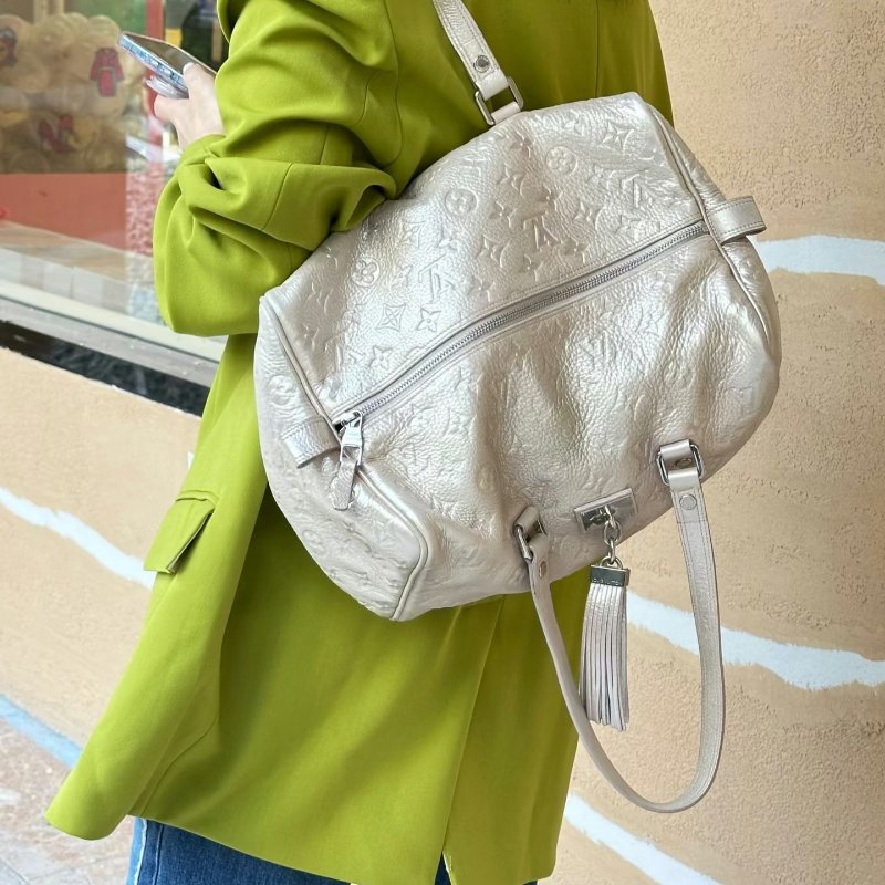 LV 銀色珠光老花壓紋 手提肩背腋下包 30*17*20 98新配件塵袋-1