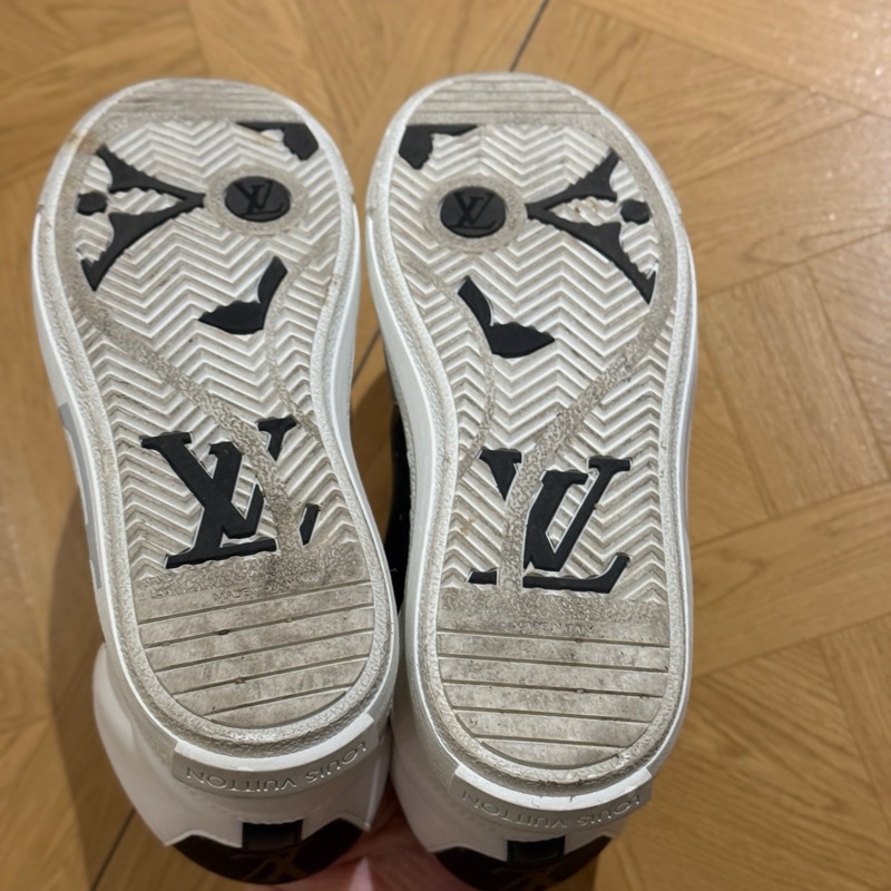 LV路易威登限量版拼色高幫運動鞋36碼 大Logo-5