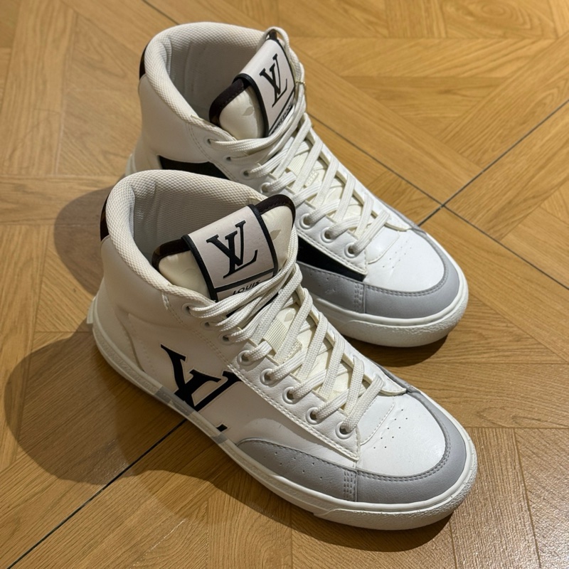LV路易威登限量版拼色高幫運動鞋36碼 大Logo-2