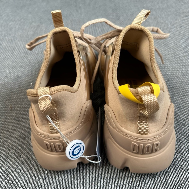DIOR/迪奧 (有盒)小羊皮 低幫 運動休閒鞋 女款 裸色 成色:95 新 尺碼:37-2