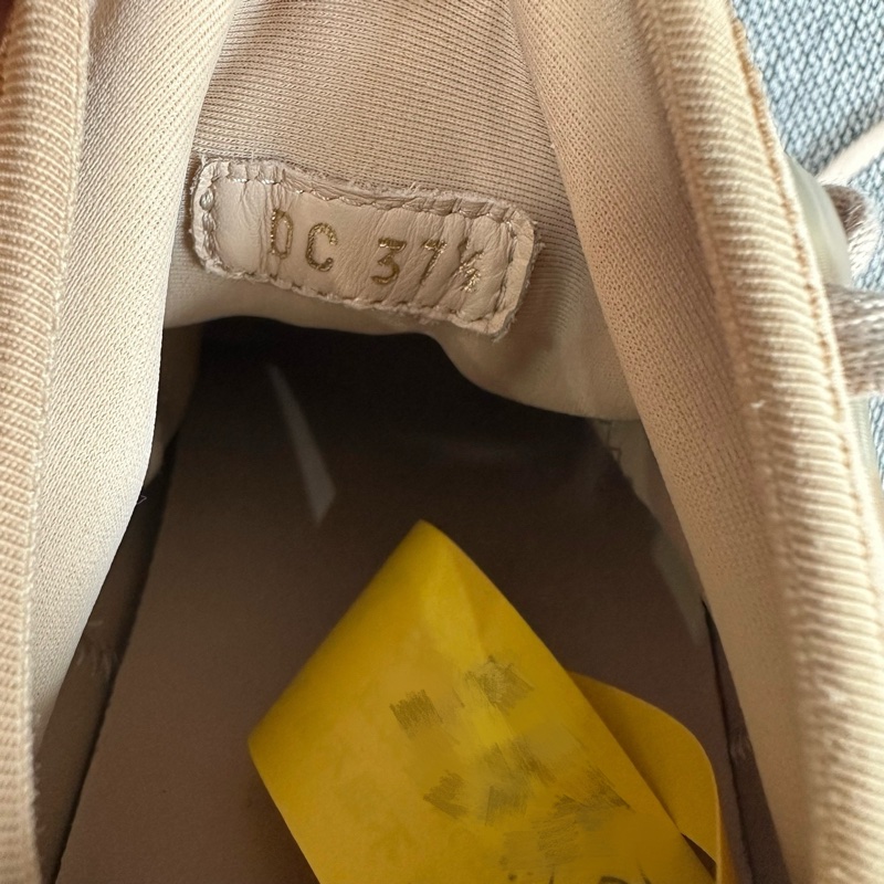 DIOR/迪奧 (有盒)小羊皮 低幫 運動休閒鞋 女款 裸色 成色:95 新 尺碼:37-5