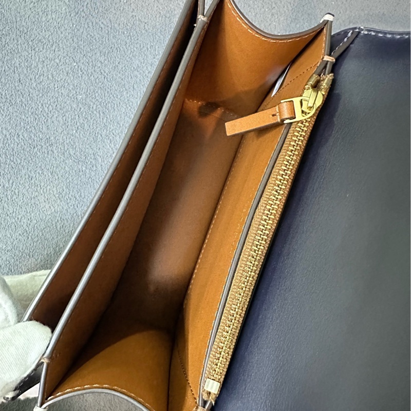 全新Tory Burch T Monogram 老花藍色小號金磚-8