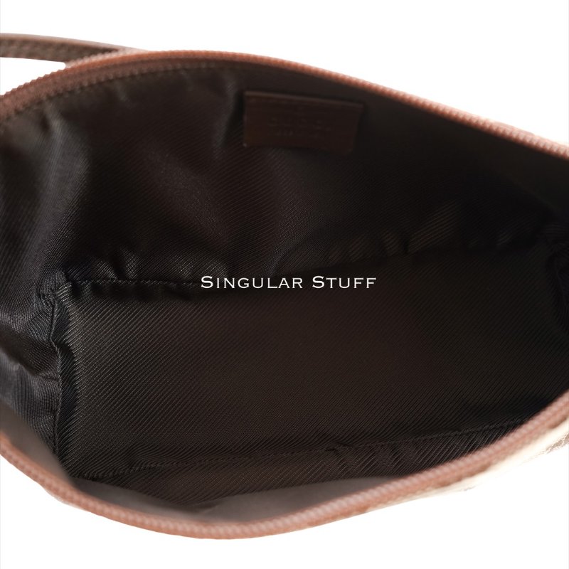 Gucci GG Monogram棕色皮革船型手拿包-10