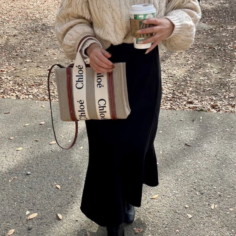 Chloe Woody Tote - 小號棕-12
