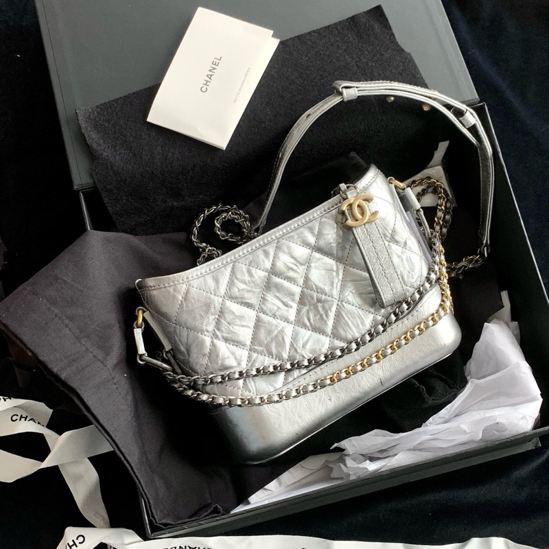 Chanel 18C 銀色金扣流浪小號 24開19cm-1