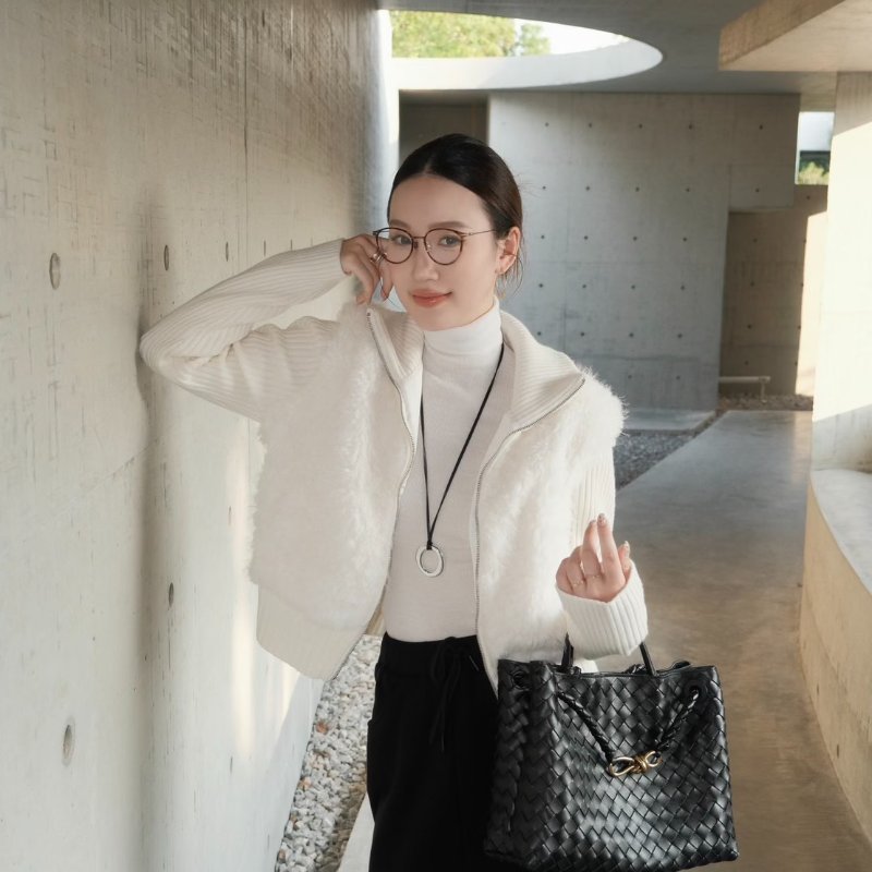 BOTTEGA VENETA Andiamo編織單肩包 - 中號黑金-1
