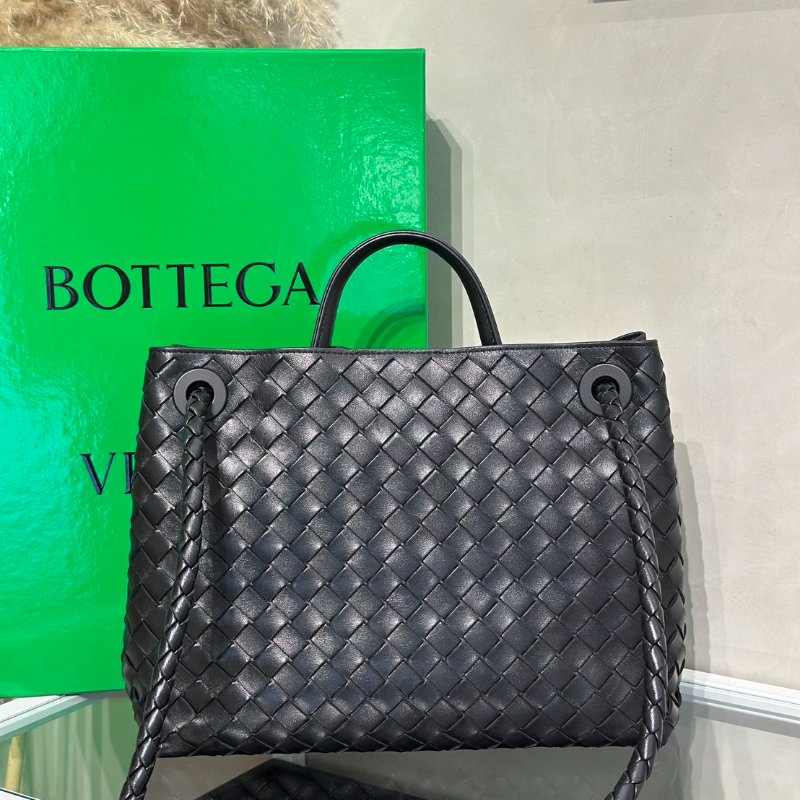 BOTTEGA VENETA Andiamo編織單肩包 - 中號黑金-4
