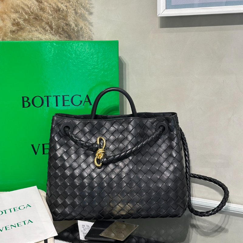 BOTTEGA VENETA Andiamo編織單肩包 - 中號黑金-11