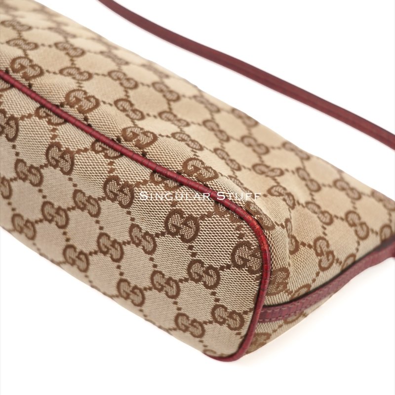 Gucci GG Monogram紅色皮革船型手拿包-17