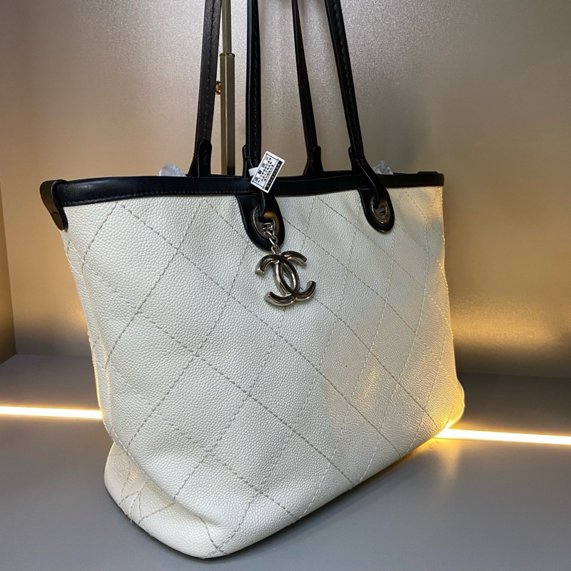 Chanel 香奈兒黑白菱格紋荔枝牛托特包 尺寸32*25*13 鐳射19開-3