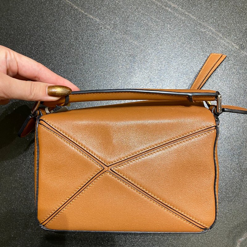 LOEWE 經典幾何拼圖包 Mini Puzzle Bag(經典焦糖棕 / 金釦)-1