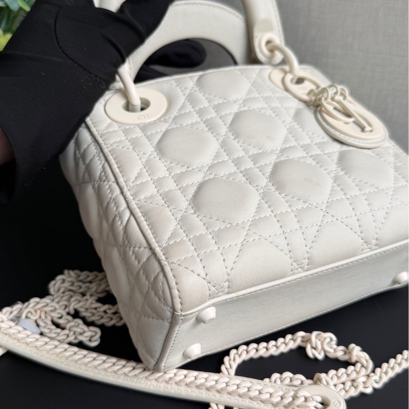 Dior/迪奧 霧面白三格戴妃包,編碼 2019 年-7