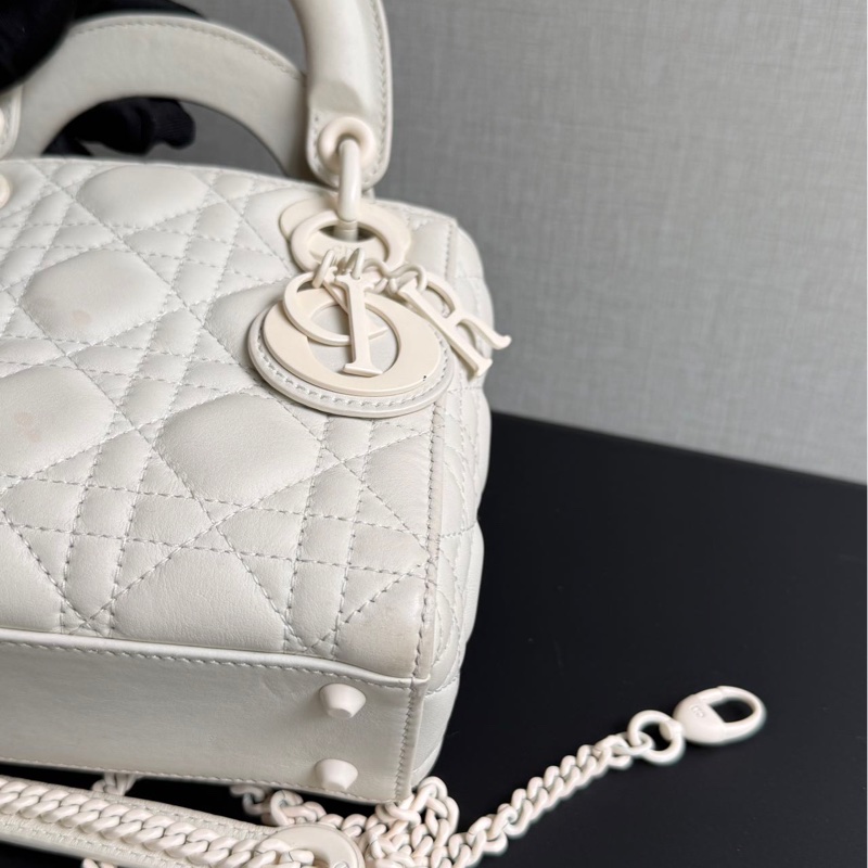 Dior/迪奧 霧面白三格戴妃包,編碼 2019 年-8