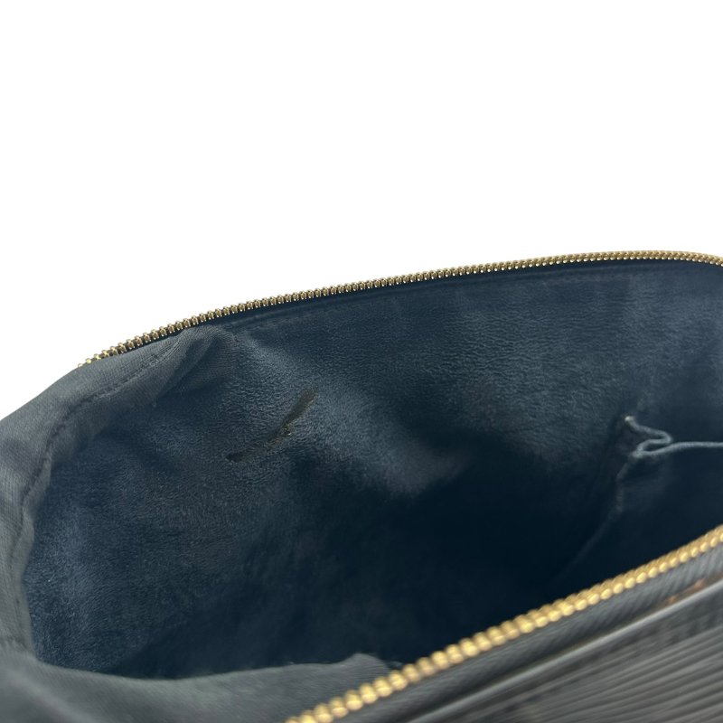 【美收精品】Louis Vuitton 黑色水波紋手提包 C-561【隔月月中將轉賣至日本 上架期限30天】-14