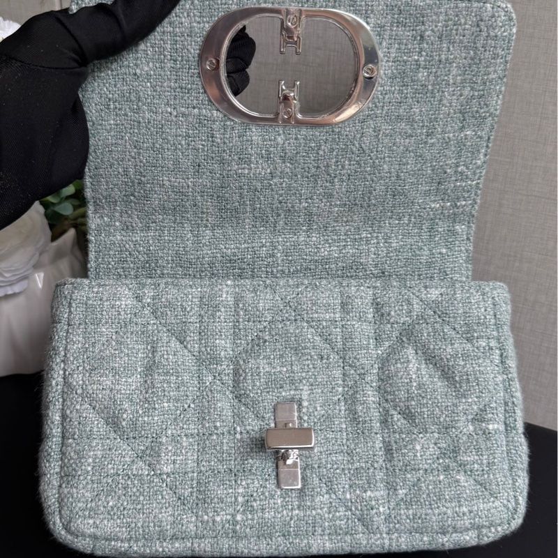 Dior/迪奧 Caro 系列 新款綠色 菱格紋/藤格紋 鏈條斜背包 小號,編碼 2022 年。-9
