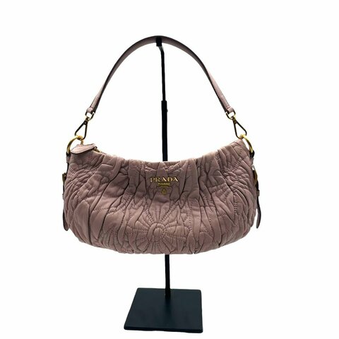 【美收精品】PRADA 粉色肩背包 C-566【隔月月中將轉賣至日本 上架期限30天】