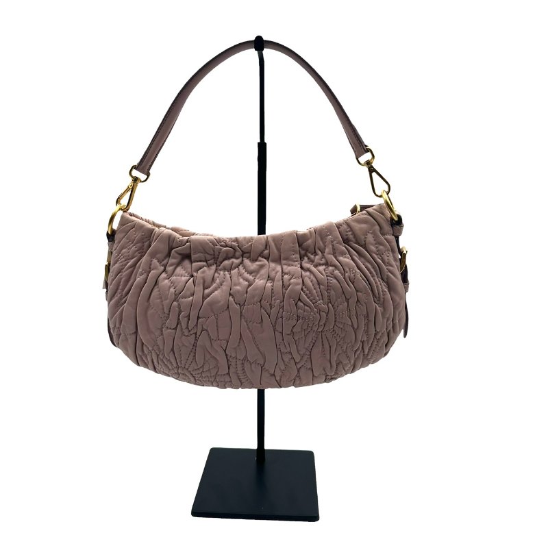 【美收精品】PRADA 粉色肩背包 C-566【隔月月中將轉賣至日本 上架期限30天】-1