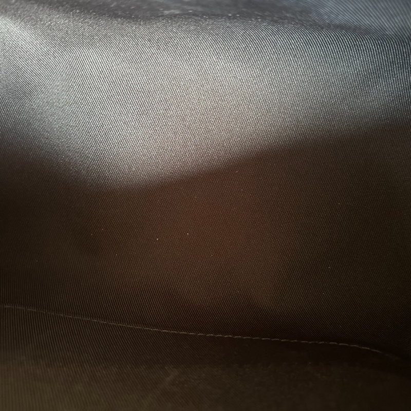 LV 黑色牛皮壓紋 KEEPALL 25-9