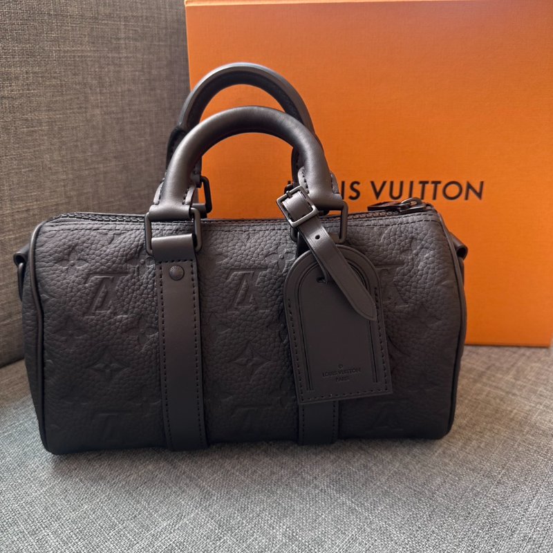 LV 黑色牛皮壓紋 KEEPALL 25-6