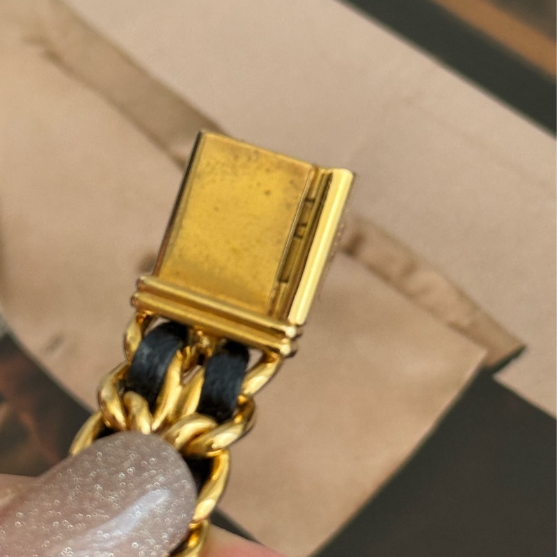 Chanel金色皮穿練首映錶L號⌚️-12